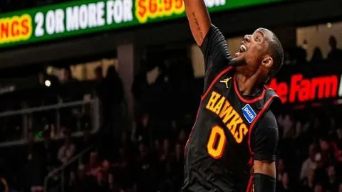 钱天一力克印度名将，女单16强席位在握，强势打出11：2、11：3。